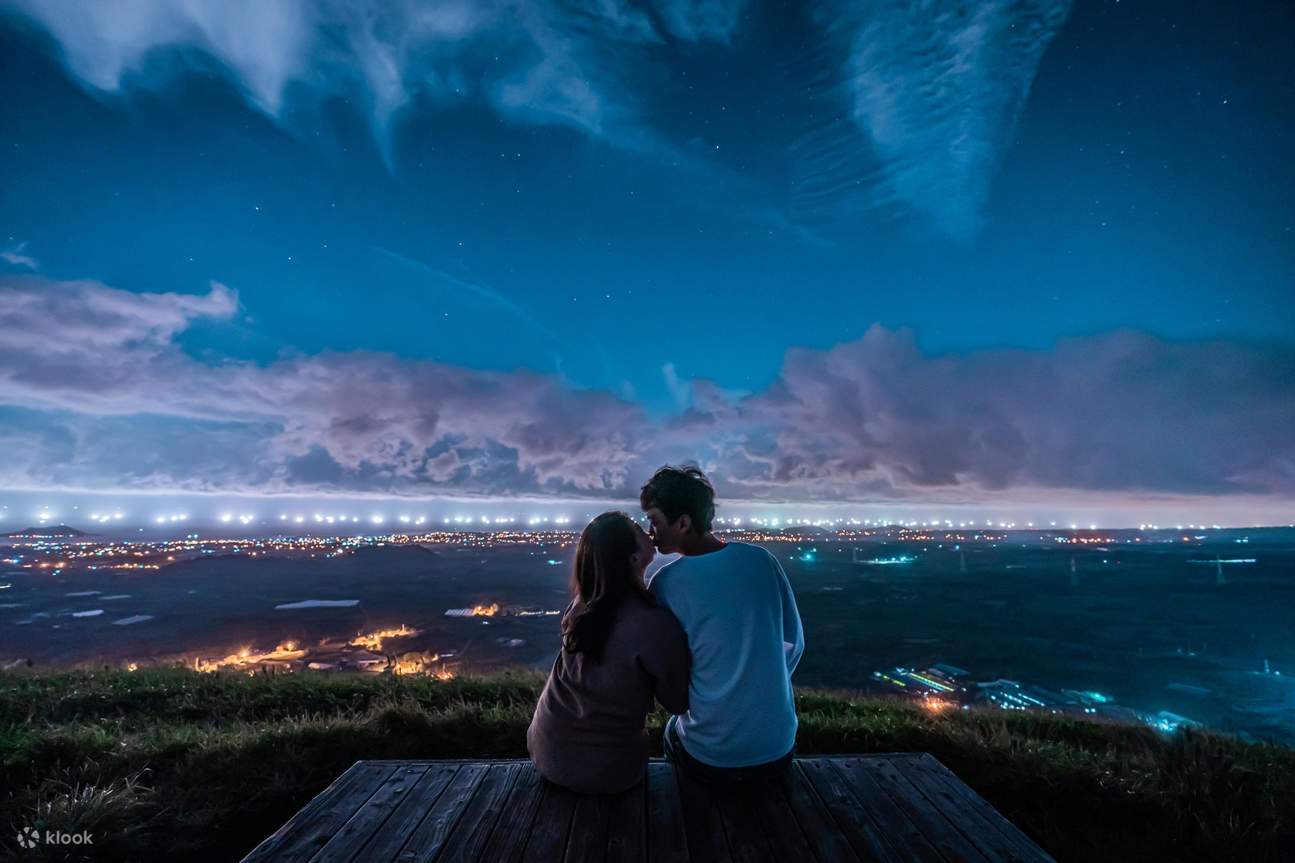 제주 오름 야경 스냅 촬영