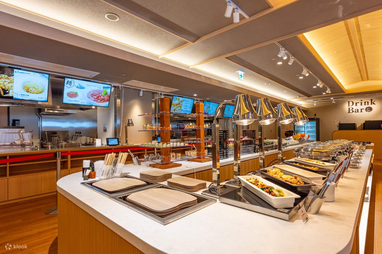 บริการแช่ออนเซ็นที่ Senkyaku Banrai Toyosu Manyo Club ในโตเกียว 