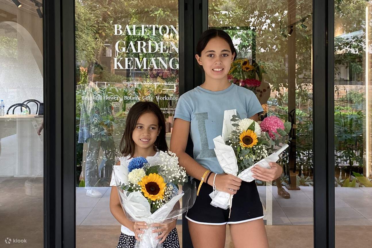 กิจกรรมเวิร์คช็อปดอกไม้แสนสนุกกับ Baleton Flowerchef