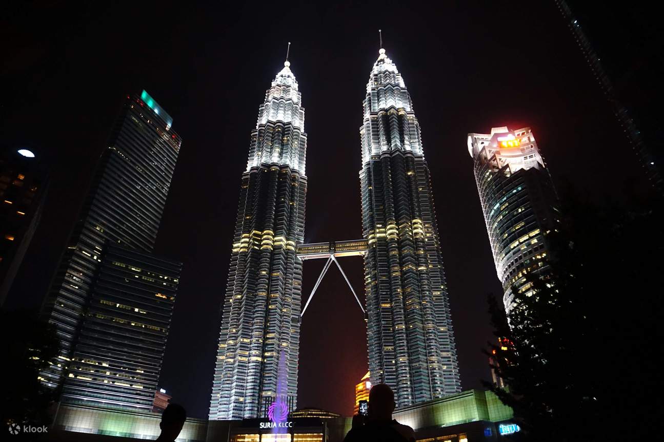 Trải Nghiệm Thuê Xe Có Tài Xế Riêng ở Kuala Lumpur hoặc Cao Nguyên Genting (Tài Xế Tiếng Anh/Trung) 