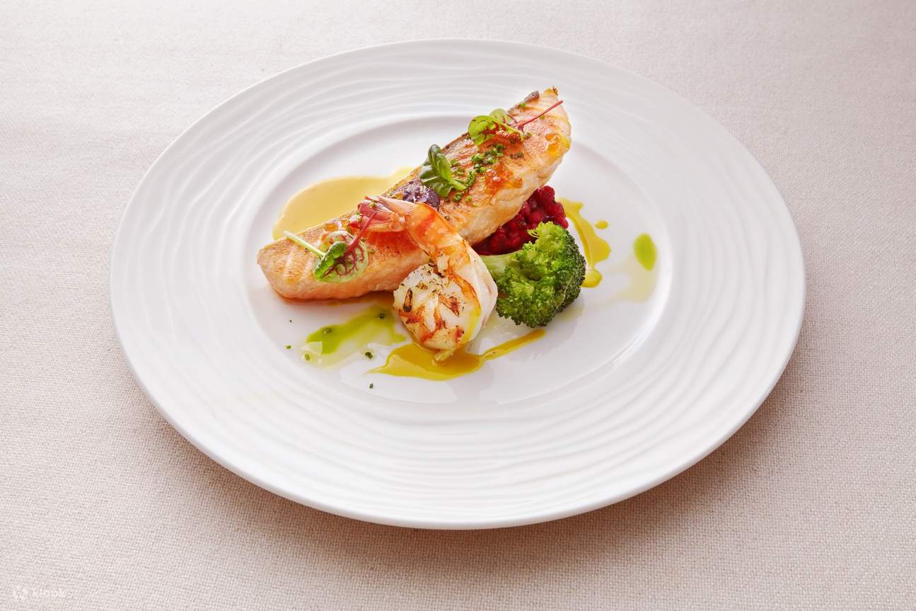 À POINT STEAK & BAR ที่สถานีไทเปซิตี้ฮอลล์