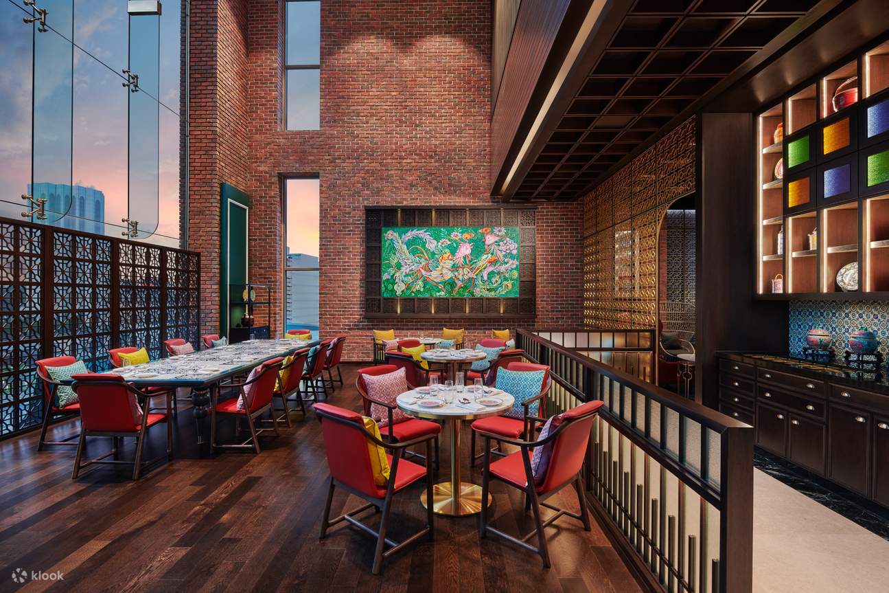 Rumah Teh Lady Yi di Four Points oleh Sheraton