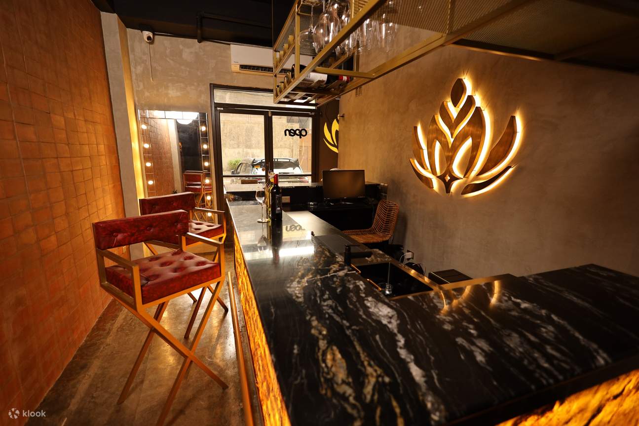 Massage Luxx Spa ใน บาเลนเซีย ฮิลส์ เกซอนซิตี