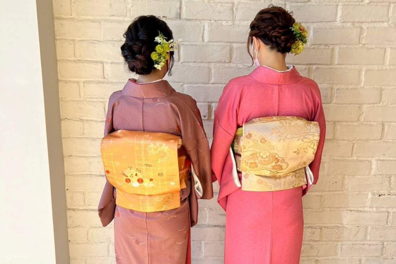 Kimono Rental & Town Exploration