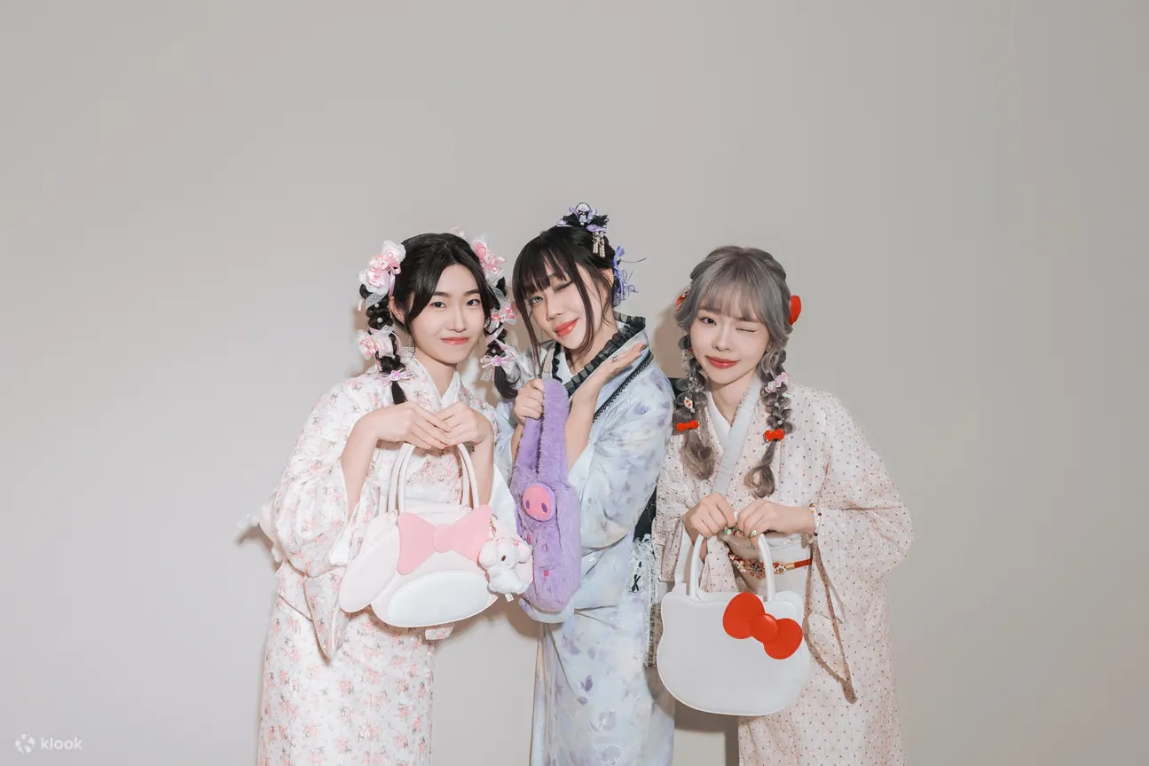Choose Kimono inspired by famous Japanese characters that you like: Klook Exclusive Characters Kimono: Pink, Purple/Black, Red