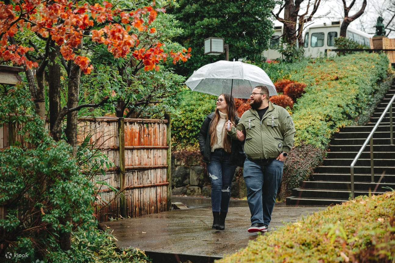 Servizio fotografico informale a Tokyo con fotografo professionista