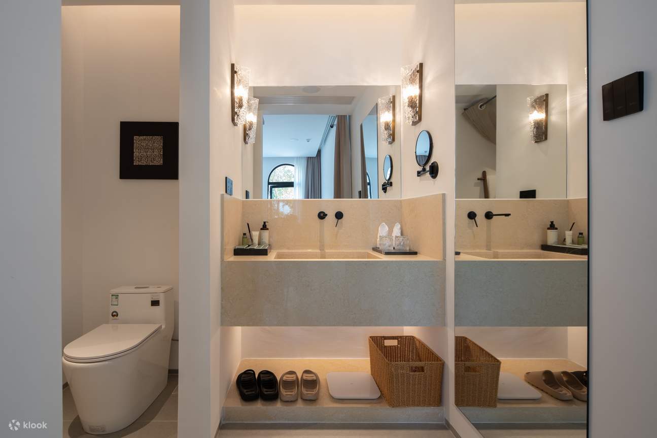 メンライ洞窟プール ダブルルーム