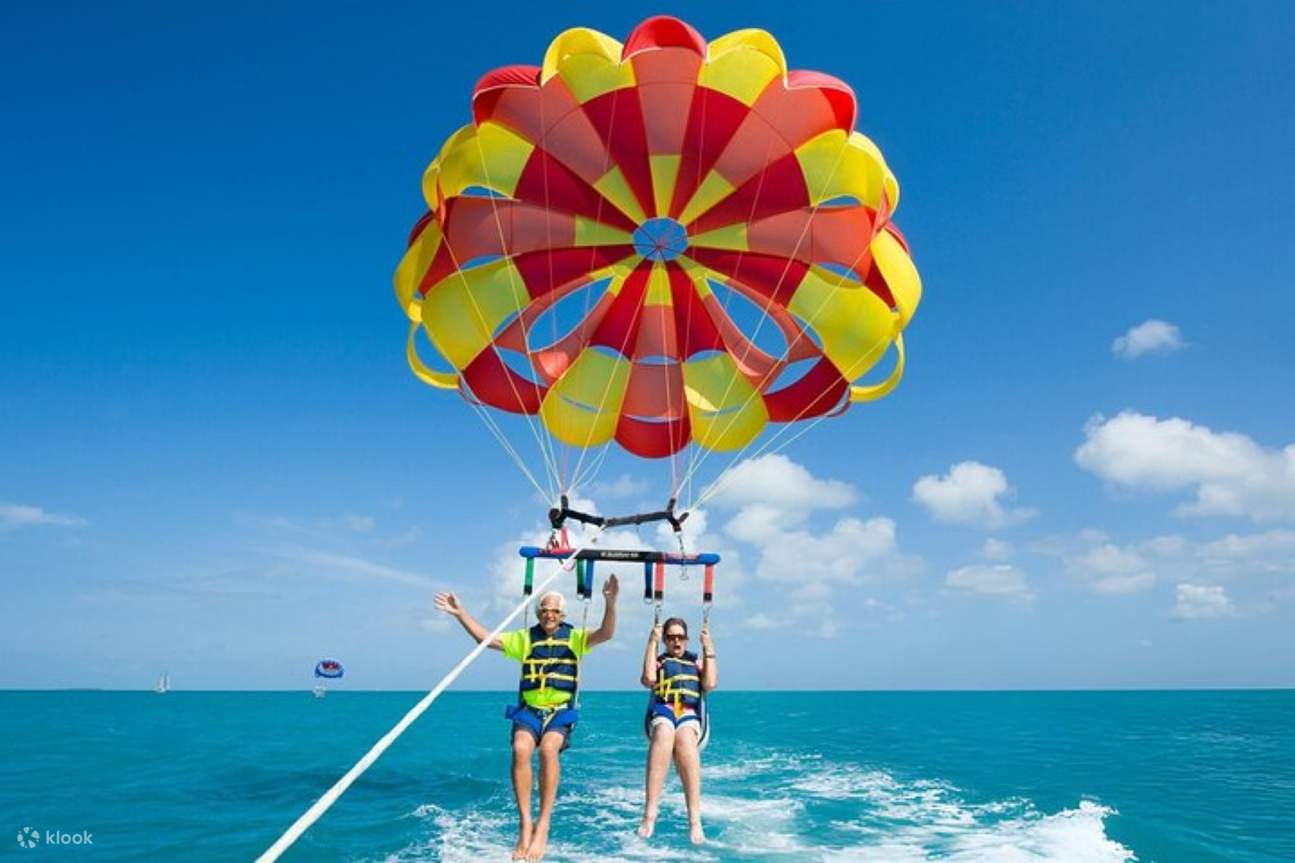 Aventure de parachute ascensionnel avec prise en charge à l'hôtel - Hurghada