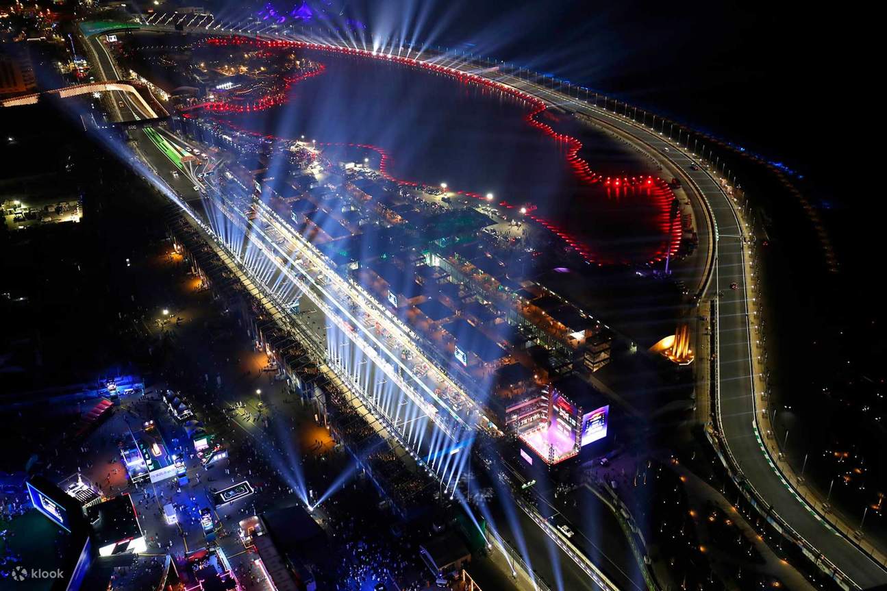 A breathtaking aerial view of the Jeddah street circuit illuminated at night