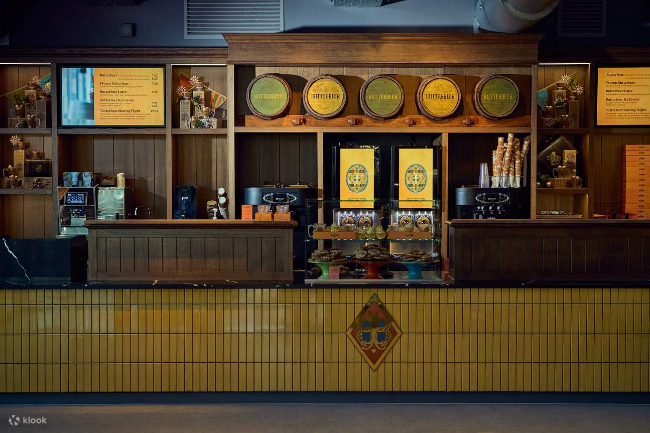 Warner Bros. Studio Tour London – Einer der wenigen Orte auf der Welt, an dem man Butterbier probieren kann!
