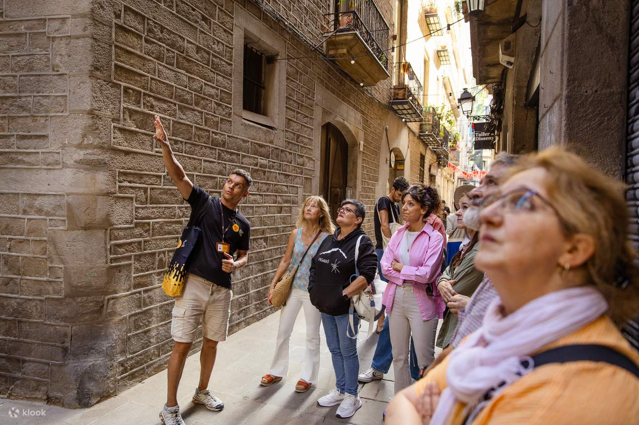 Gothic Quarter & El Born Walking Tour - Klook Philippines