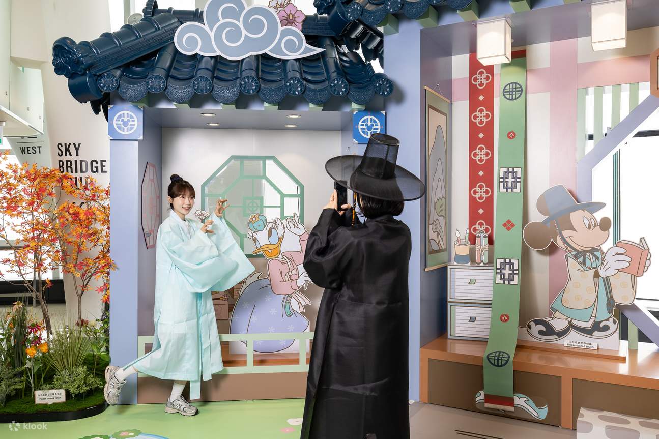 Vé Seoul Sky Tháp Lotte World