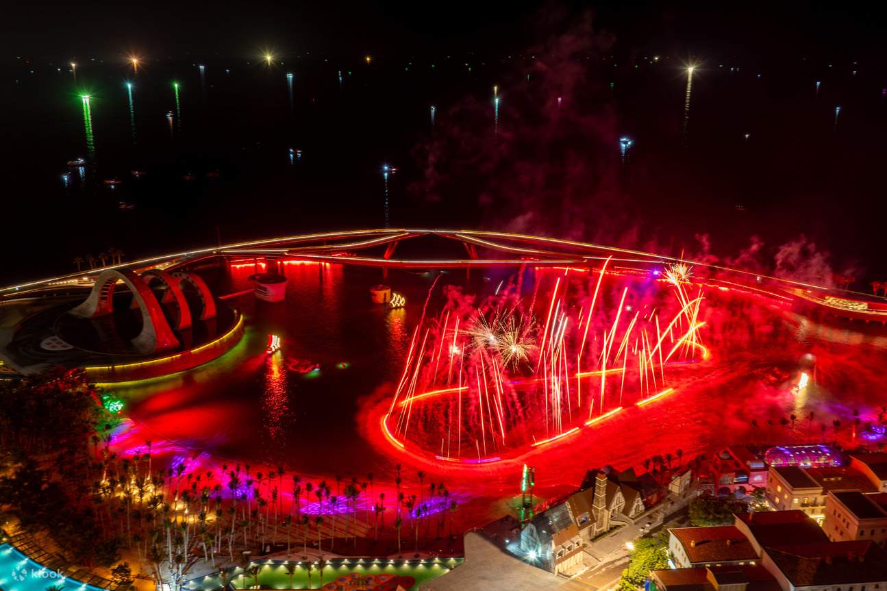 フーコック島のシンフォニー オブ ザ シー ショー チケット