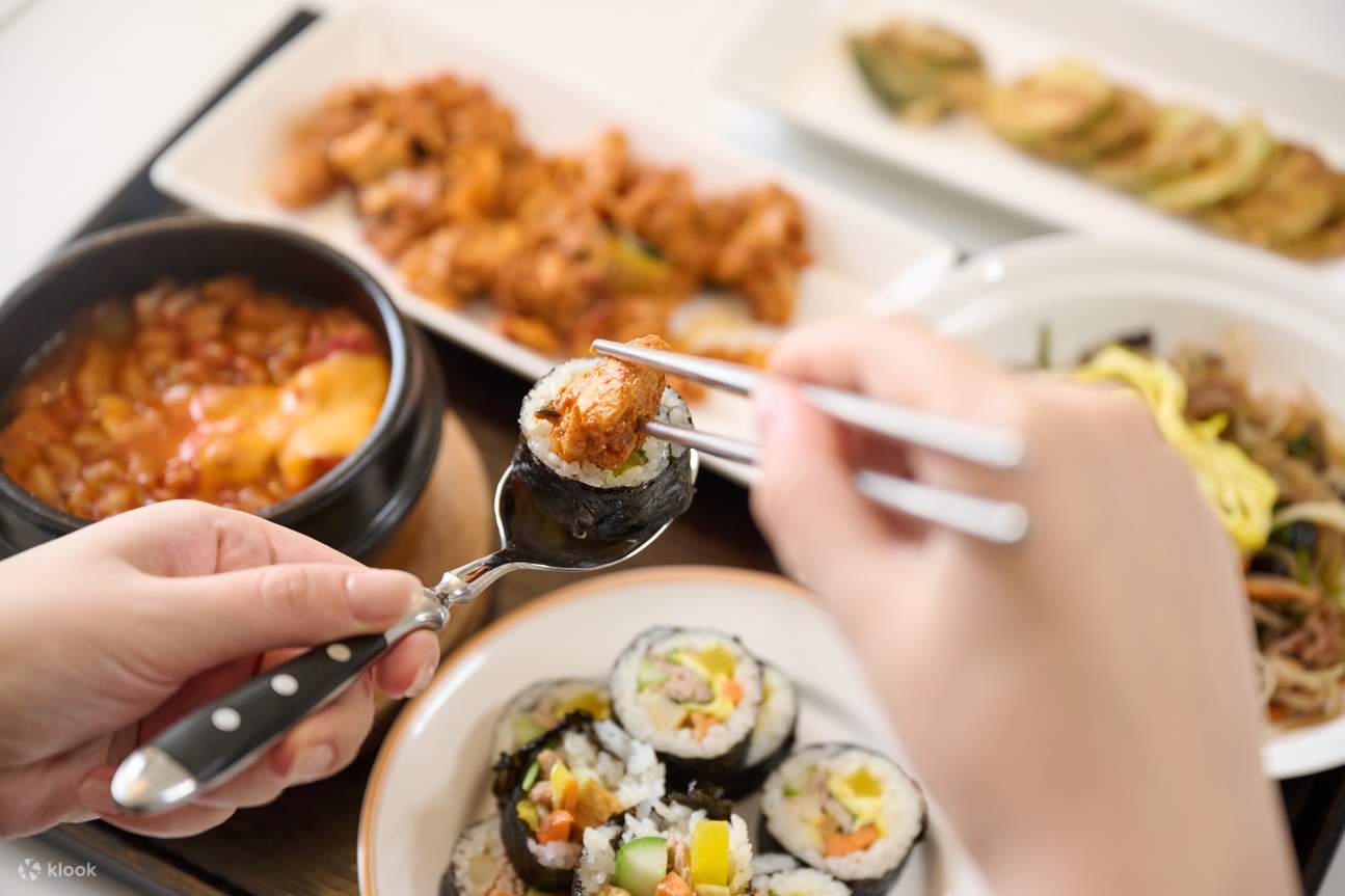 Cours de cuisine coréenne familiale près de la station Gangnam