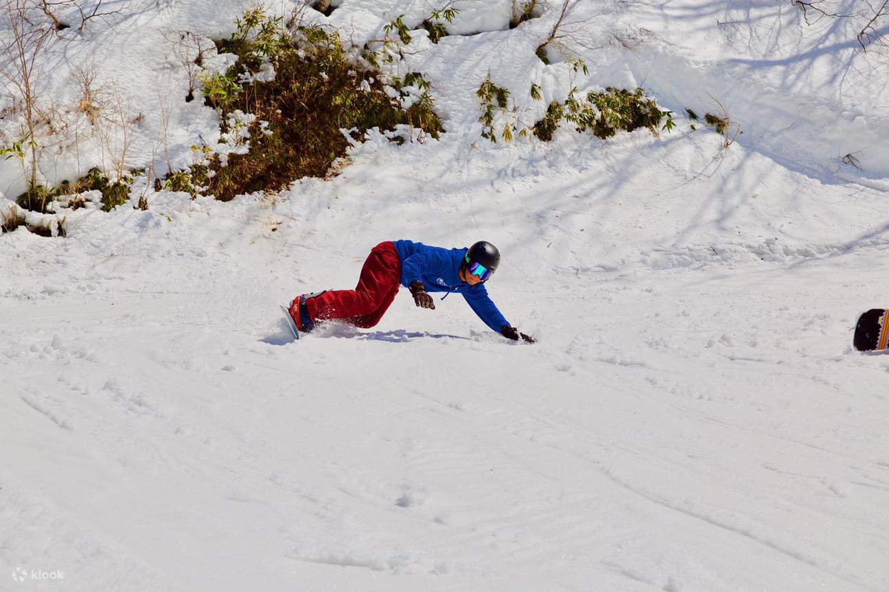 Hokkaido Sapporo Fujino Ski Resort Snowboarding 1-Day Tour - Klook