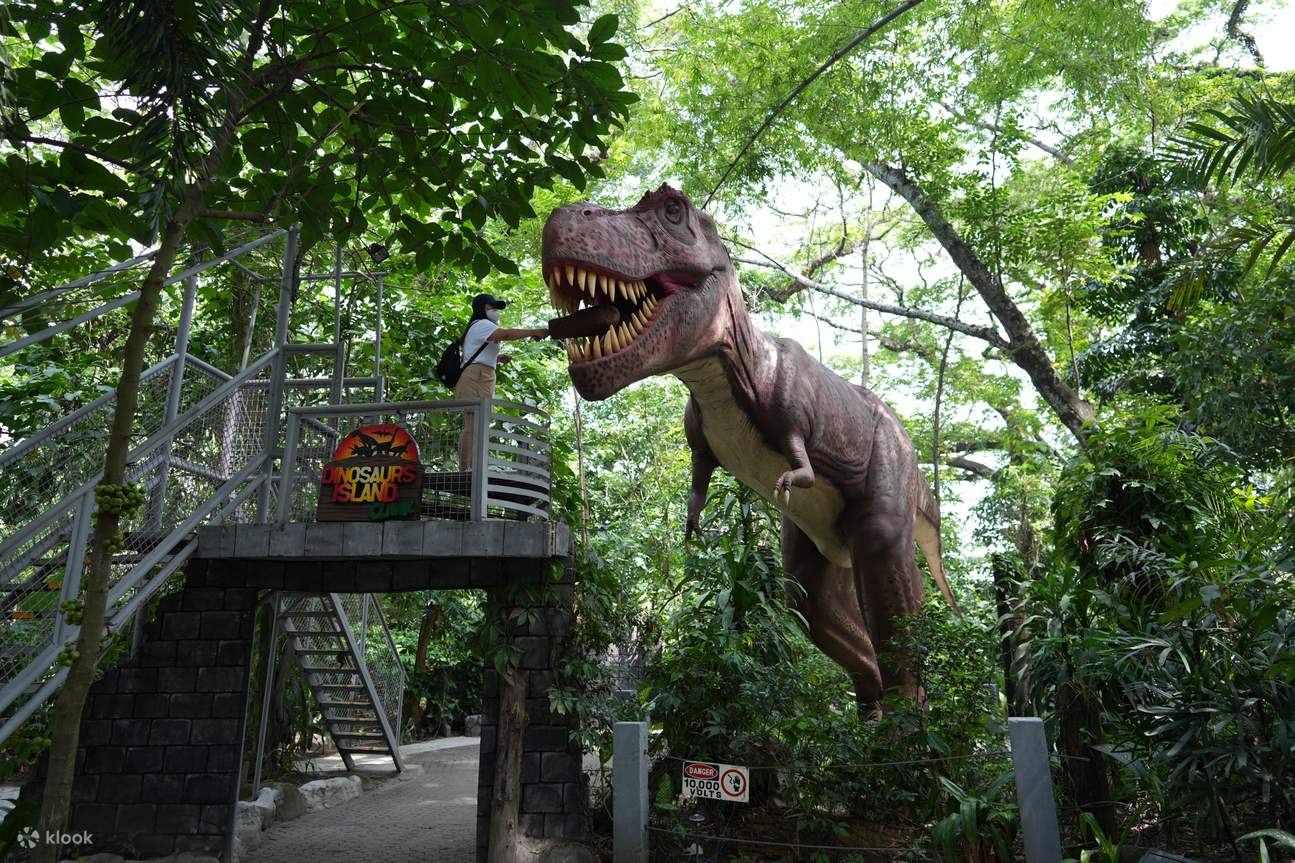 dinosaurs island clark