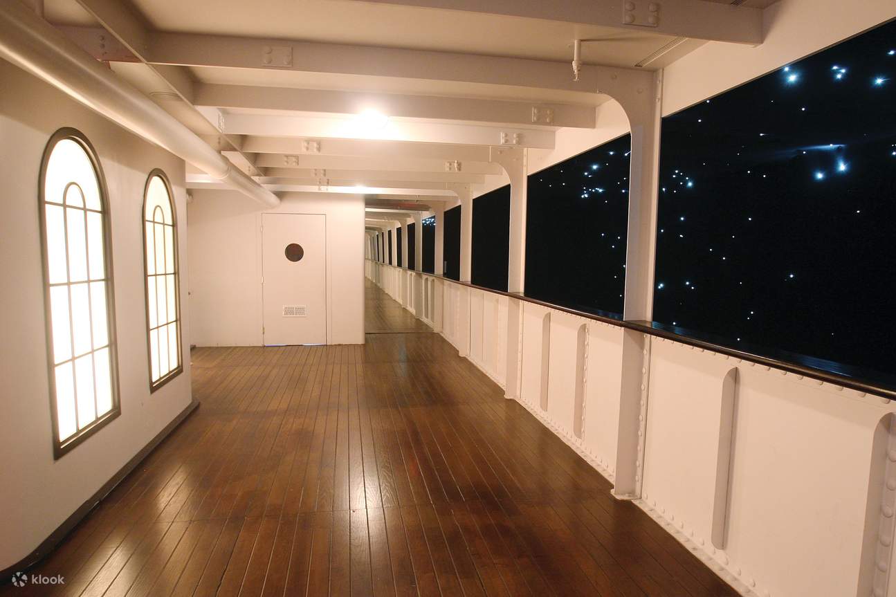 Открытая палуба корабля