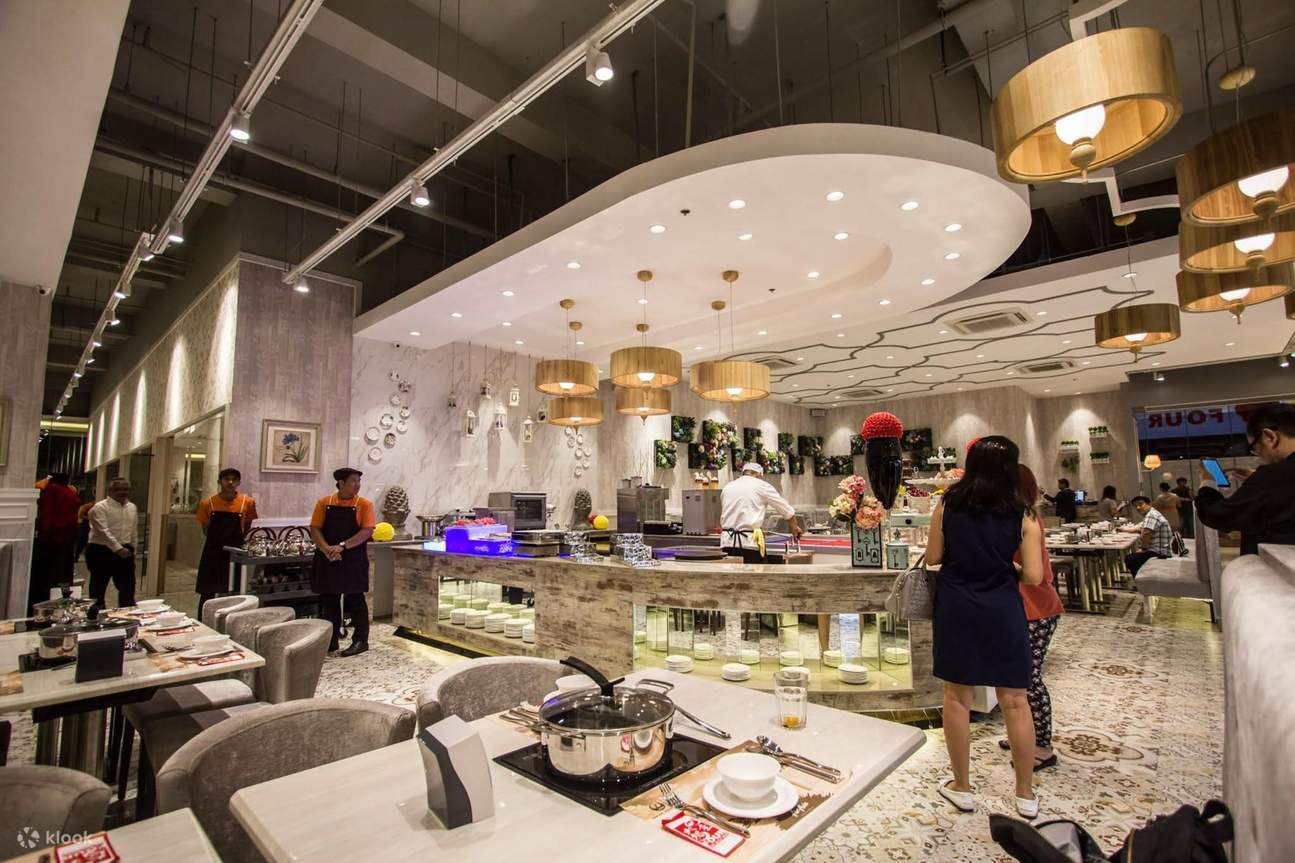 Four Seasons Buffet and Hotpot in Araneta Center Cubao