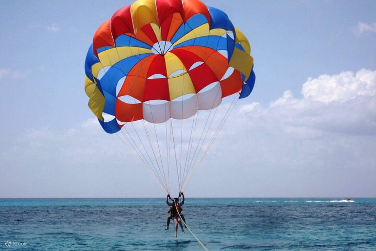 Parasailing: Fliegen Sie hoch in den Himmel mit privatem Transfer – Sharm El Sheikh