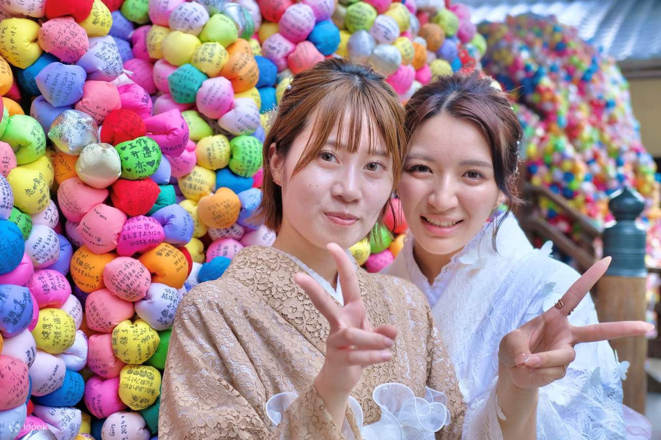 Kyoto Photography Tour (Yasaka Shrine, Yasaka Koshindo, Yasaka Pagoda, Kiyomizu-dera Temple)