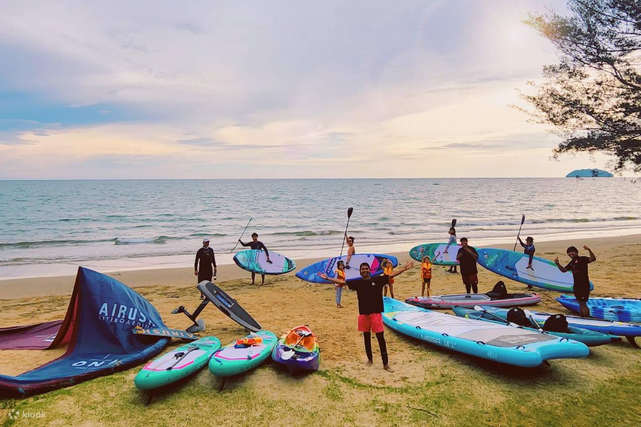 Trải Nghiệm Chèo SUP Mega ở Sabah