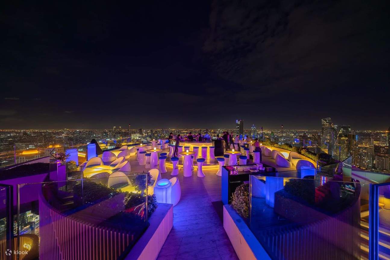 CRU champagne bar level 59 by Centara Grand at centralwOrld - Klook ...