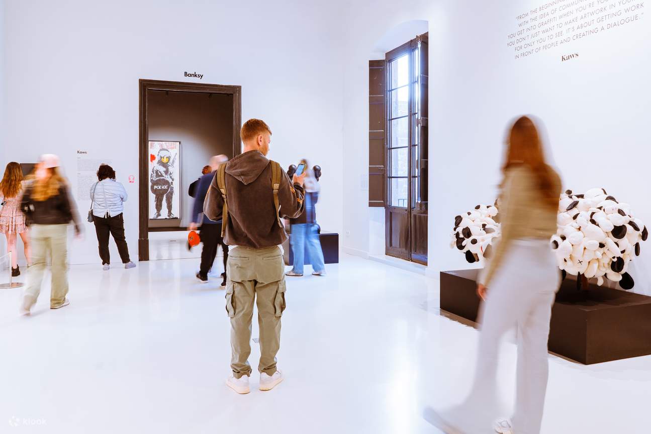 Билет в Moco Museum в Барселоне