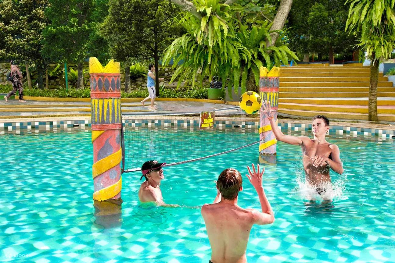 บัตรเข้าสวนน้ำ The Jungle Waterpark Adventure ใน โบโกร์