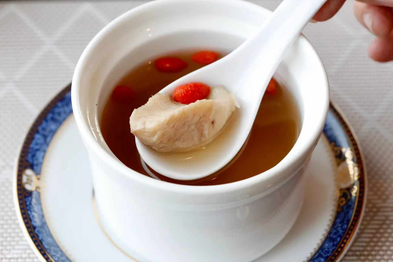 彩虹自助餐
