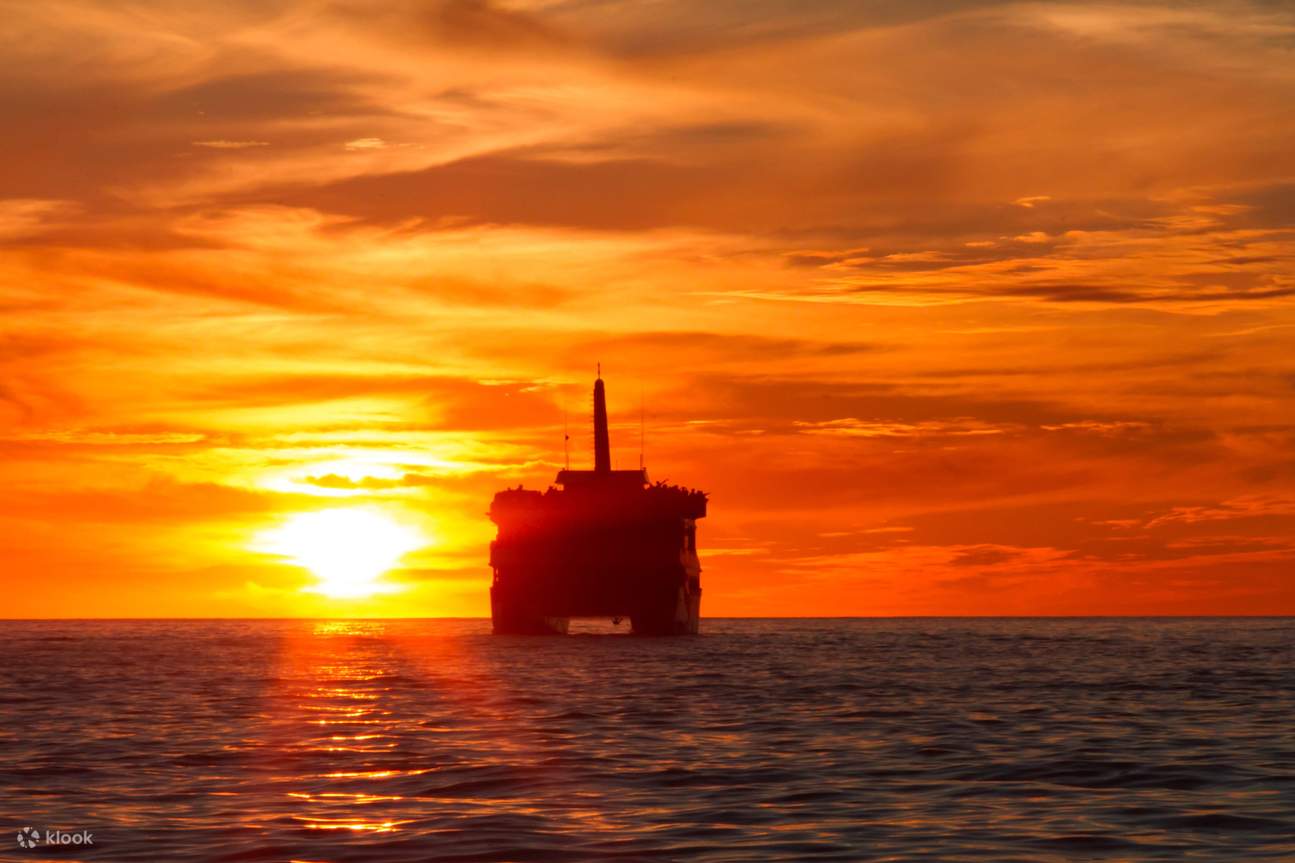 Crucero con cena al atardecer en Los Cabos