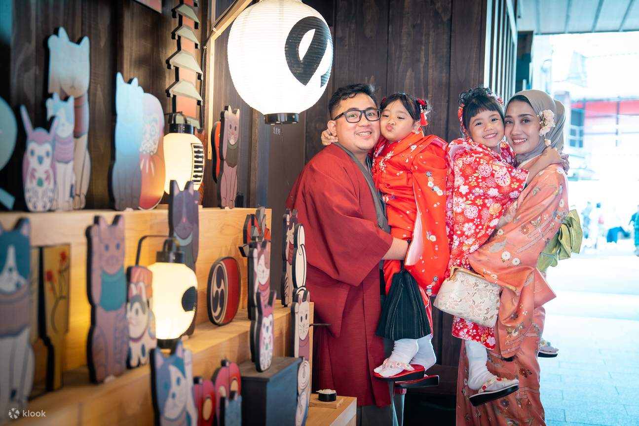 Noleggio kimono Asakusa con studio fotografico autonomo e opzione foto di KIM