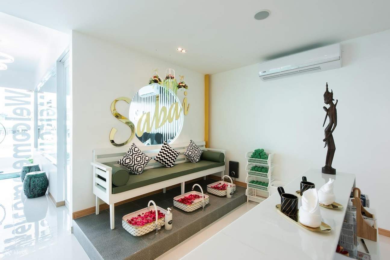 Phuket Massage und Spa