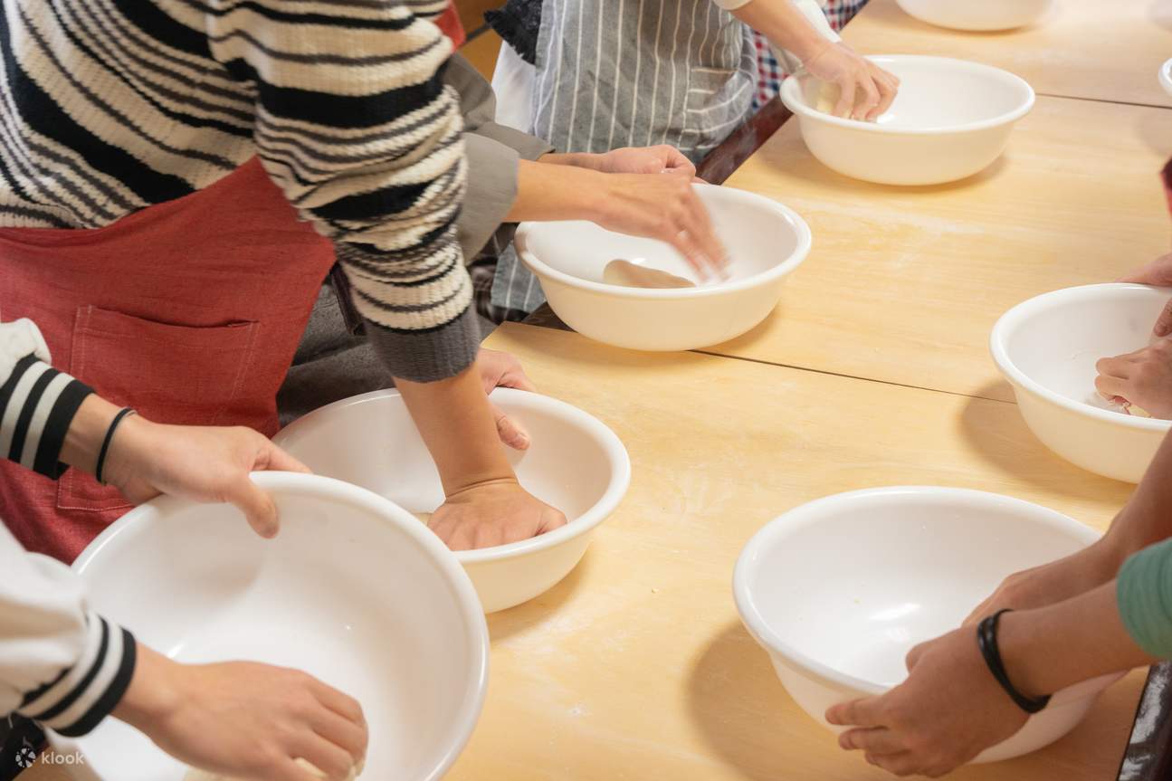 Lớp học trải nghiệm làm món ăn địa phương của tỉnh Yamanashi [Fujiya]