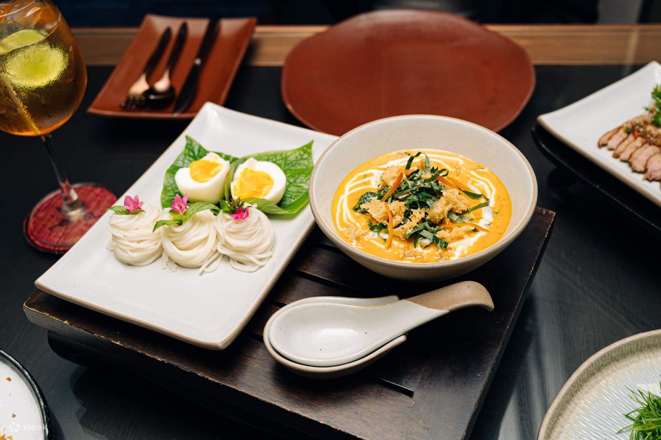 曼谷悦榕庄 Saffron 当代泰式特色屋顶