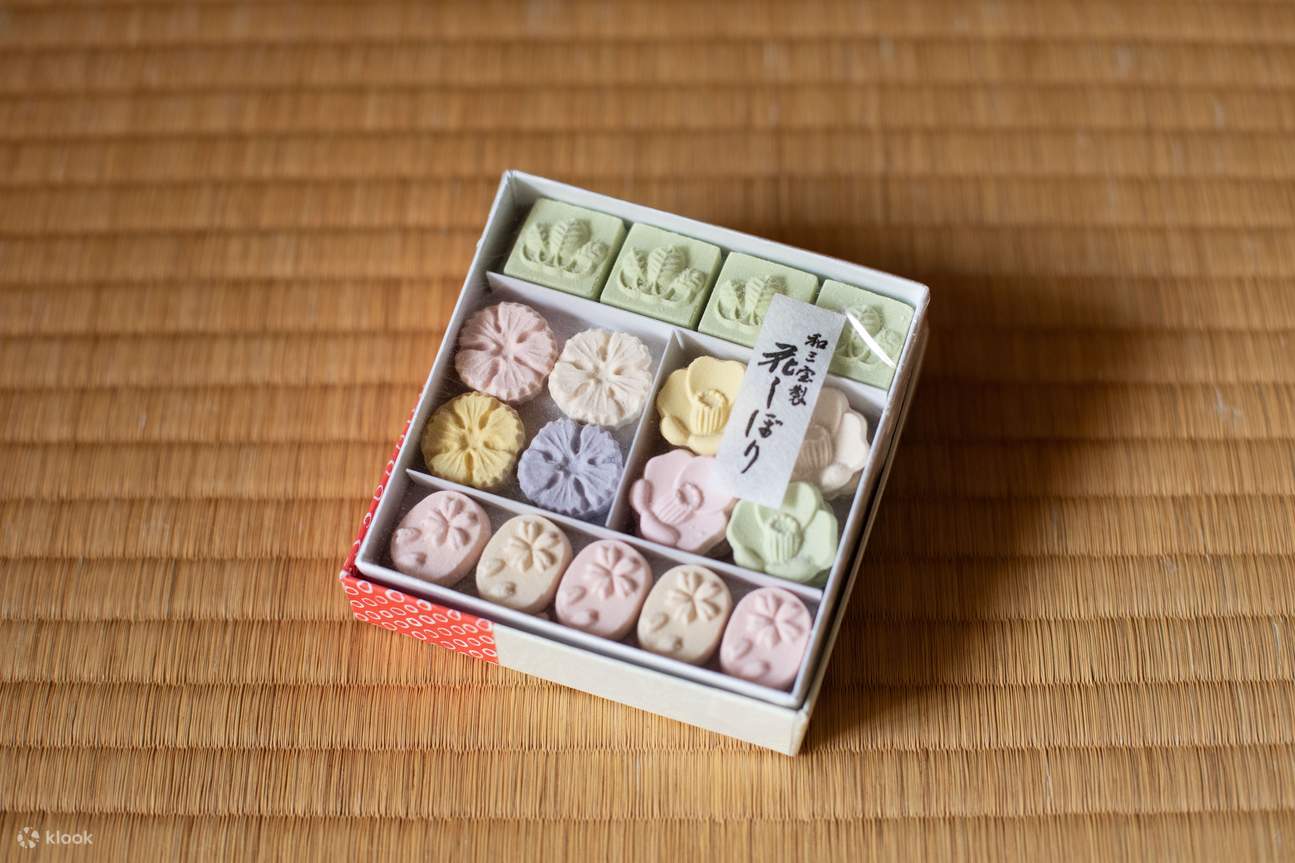 45 Min Join In Kyoto Casual Tea Ceremony in 100-Year-Old Machiya House ...