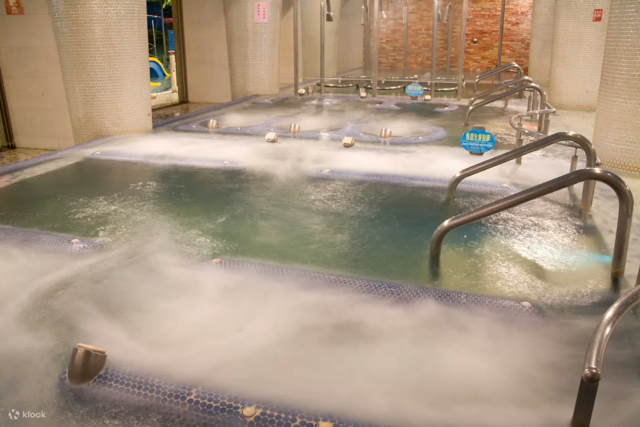 宜兰｜中冠礁溪大饭店｜温泉水世界SPA・客房双人汤屋