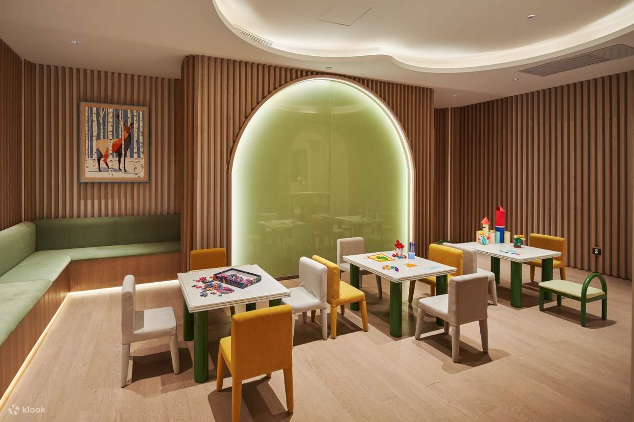 Club Med Changbaishan Resort (Accommodation + All-day Dining + Professional Skiing Lessons + Unlimited Skiing Experience + Hot Spring Center + Evening Parties)