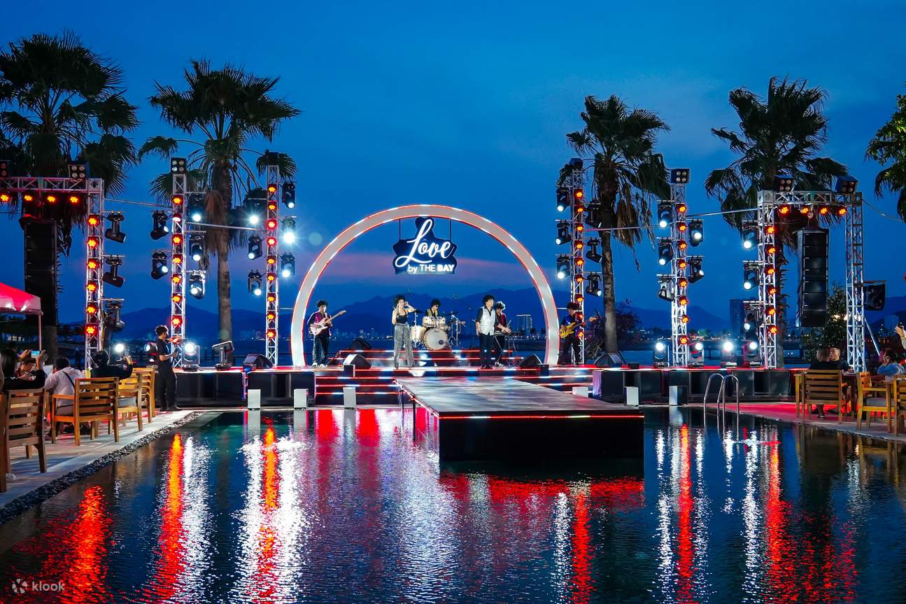 나트랑 앰배서더 클럽 요트 BBQ 뷔페