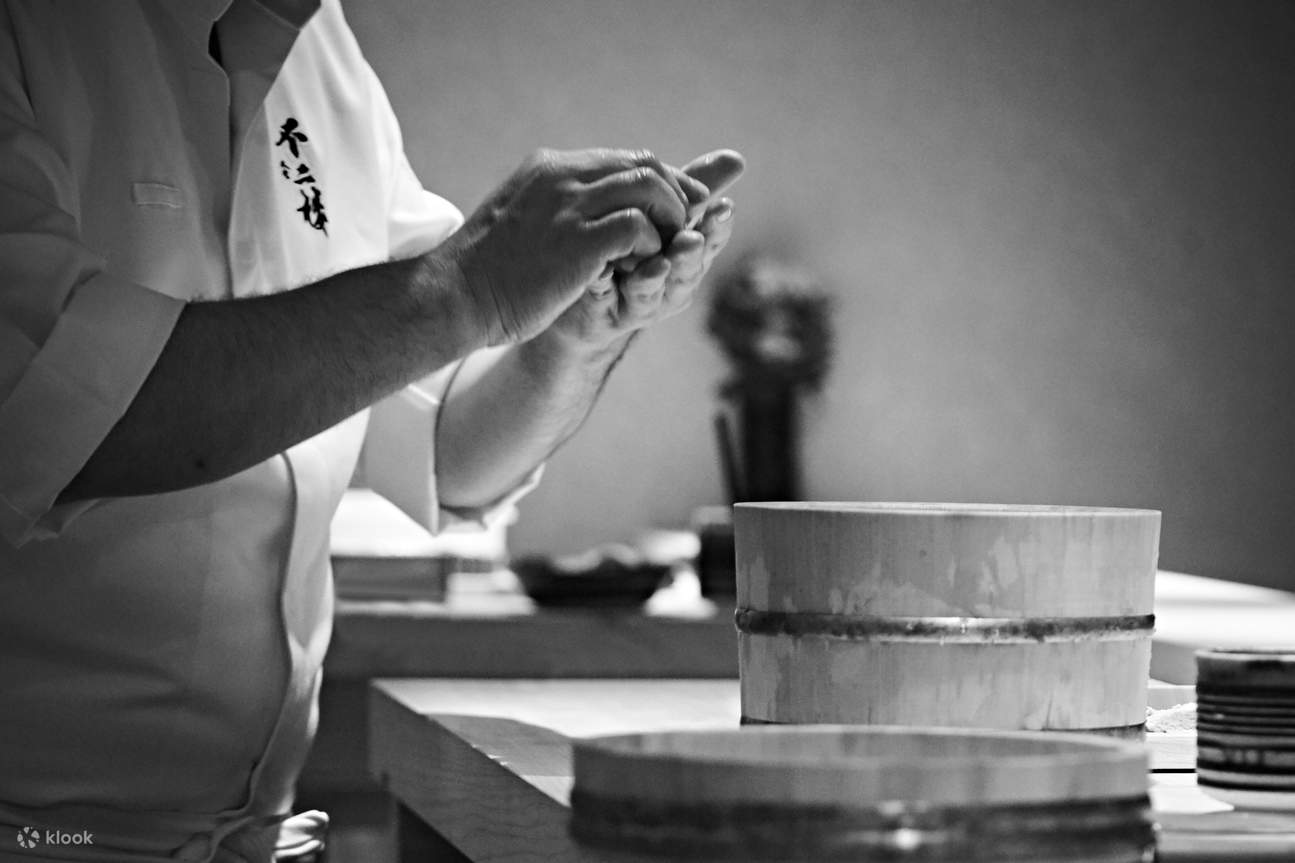 鮨 藤次郎鮨 - 東京・日本橋