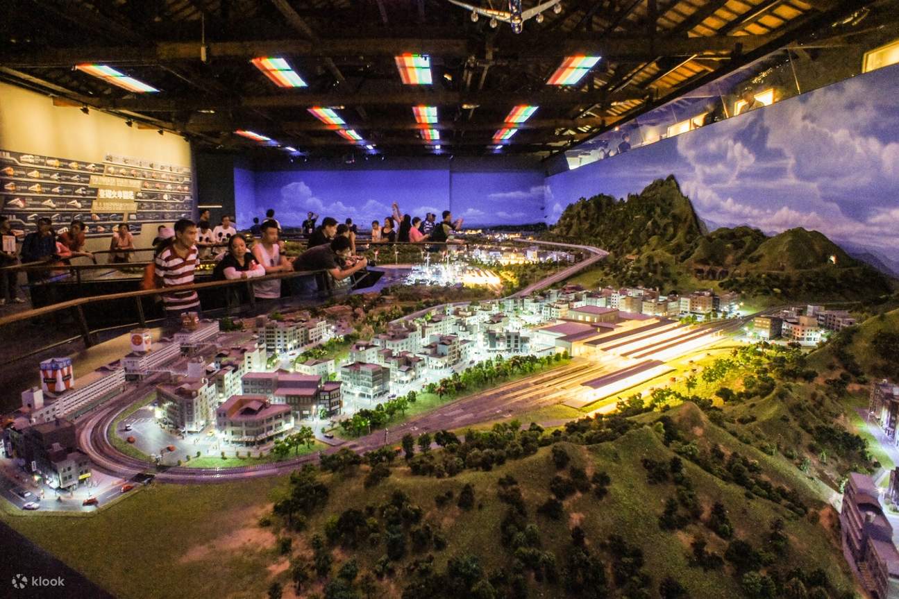 Muzium Kereta Api Taiwan Hamasen Kaohsiung Kereta Api Kecil