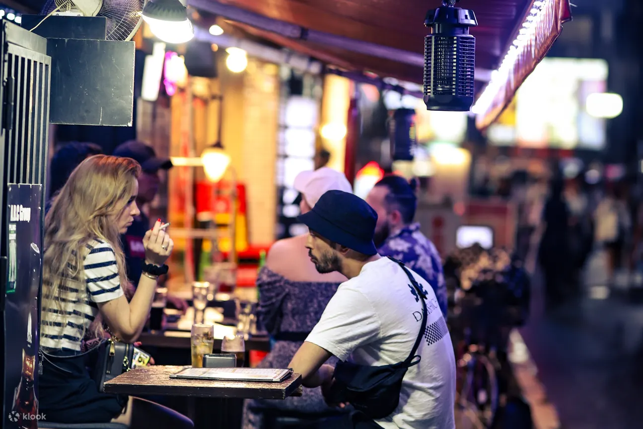 新宿酒吧之旅私人旅游（带导游）