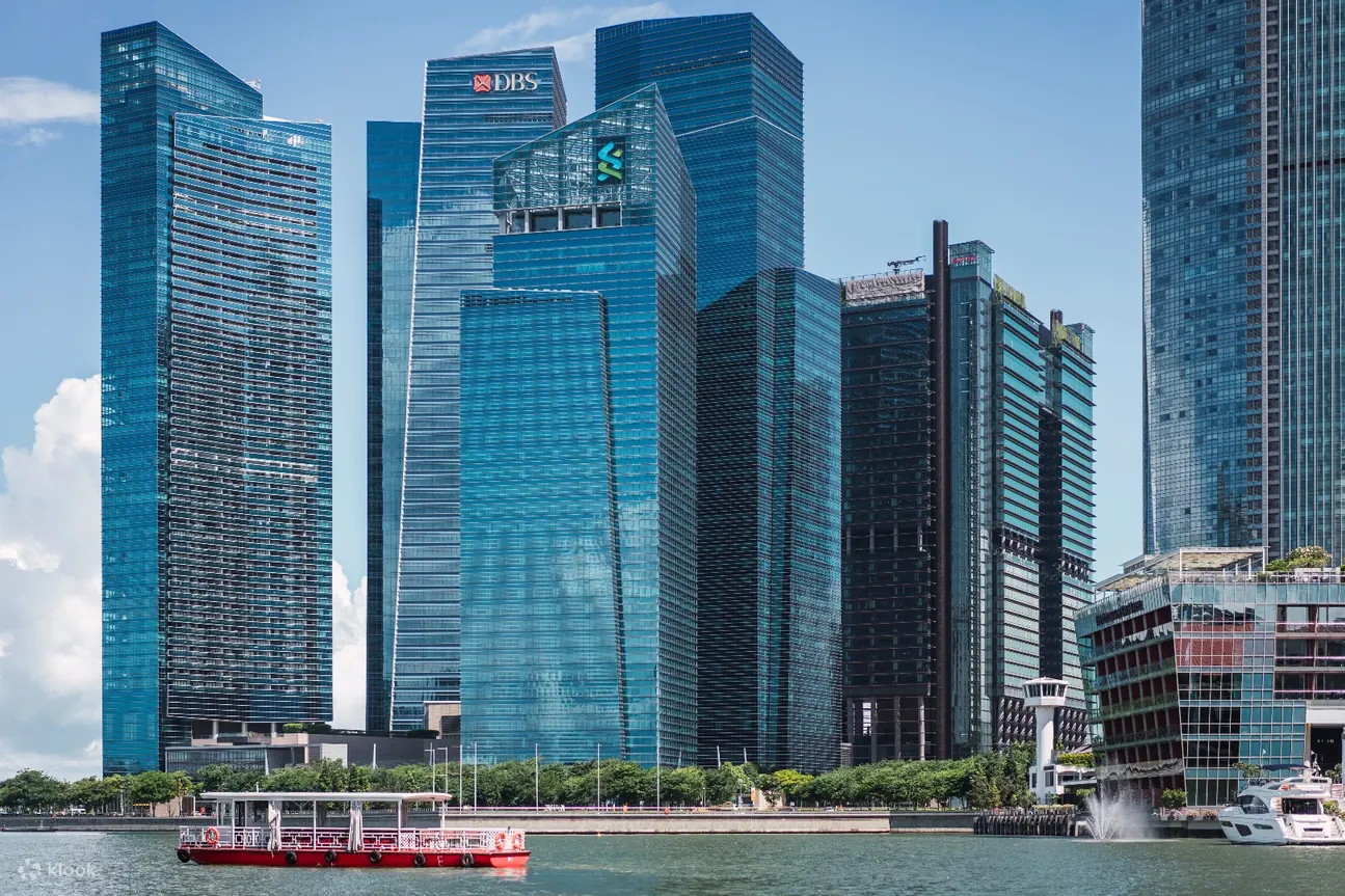 Singapore River boat cruise