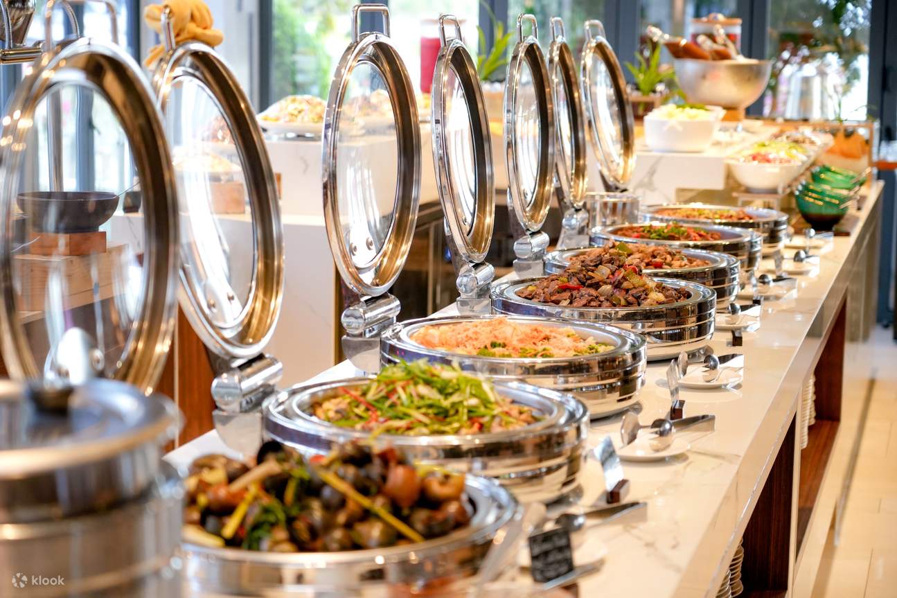 나트랑 앰배서더 클럽 요트 BBQ 뷔페