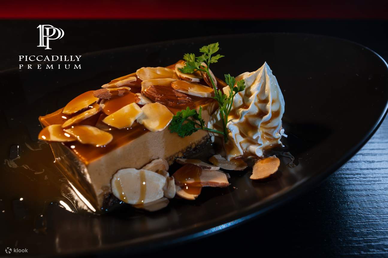 Tiket PICCADILLY PREMIUM Live Show & Klub Malam