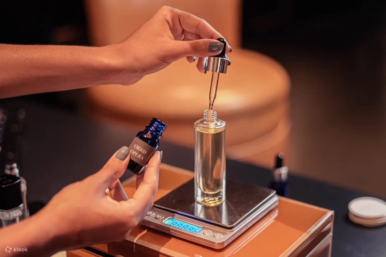 Make your own perfume in Singapore