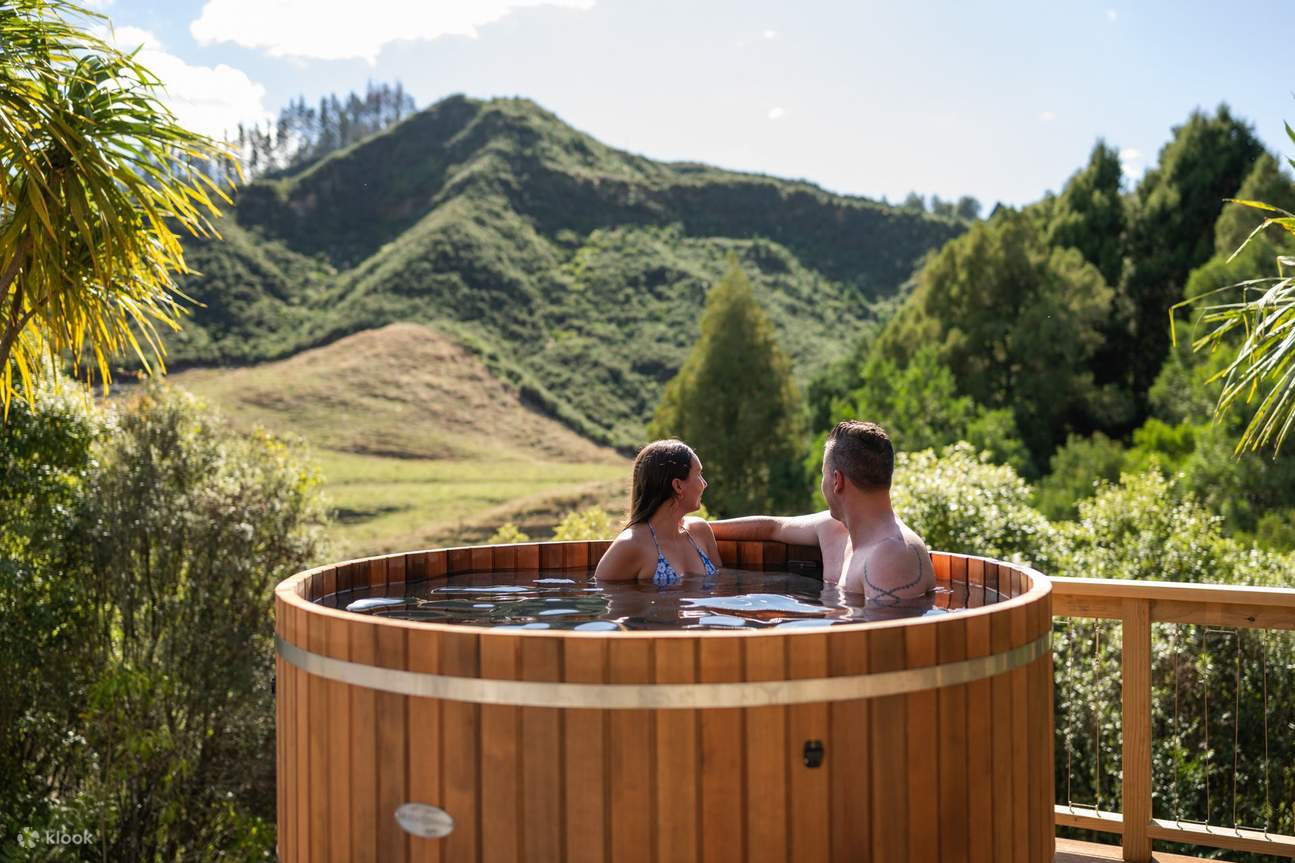 오코후아 반딧불이 동굴 투어