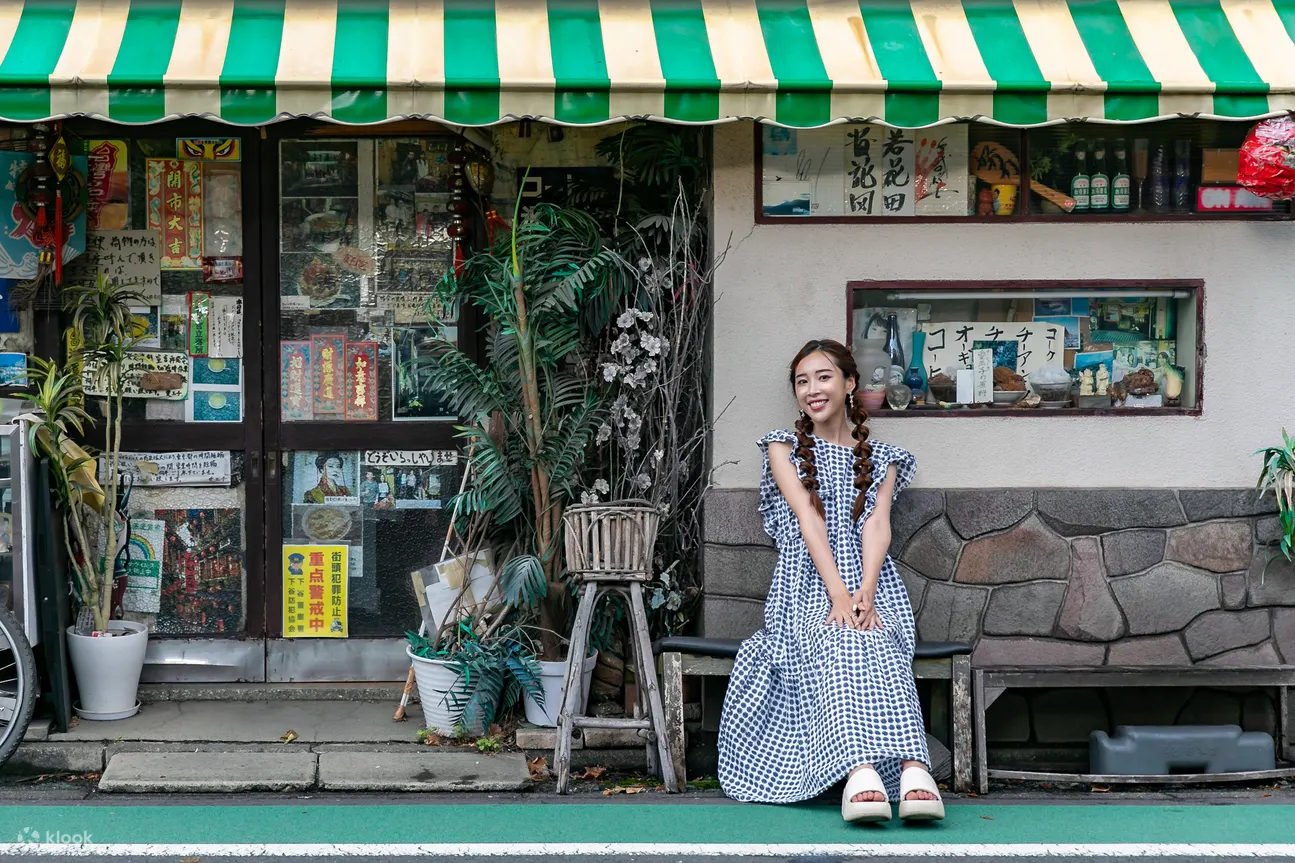 街上转角处
