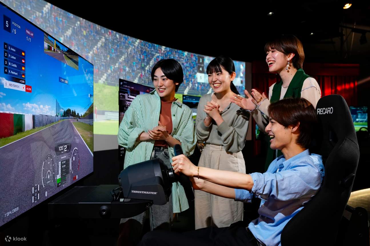 menara tokyo merah - Gran Turismo – Ruang unik untuk mengalami e-sukan permotoran dengan persekitaran pemanduan ultra-realistik