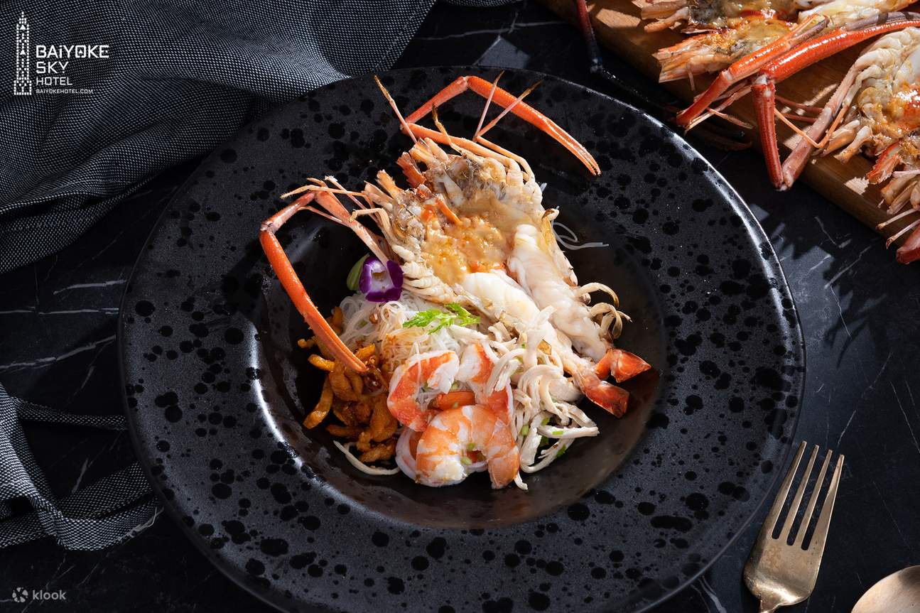 泰國曼谷彩虹雲霄飯店