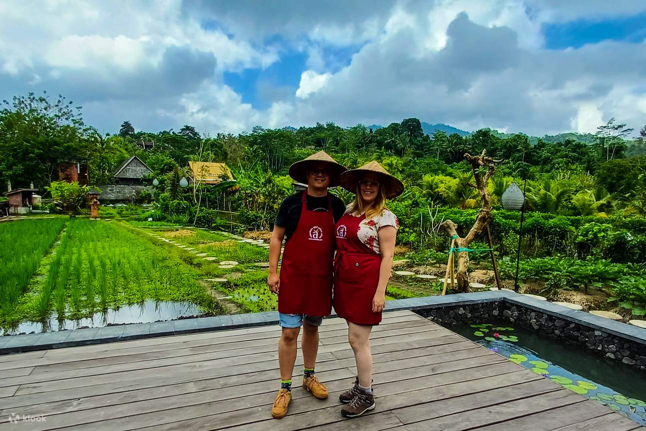 Balinesischer veganer Kochkurs in Ost-Bali mit Gartentour - Klook ... Balinesischer veganer Kochkurs in Ost-Bali mit Gartentour - Klook ...